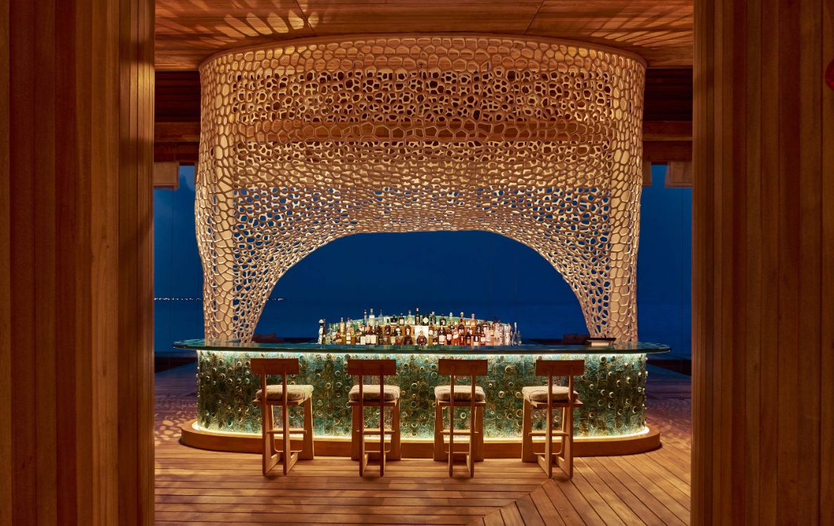 Lagoon pool villa